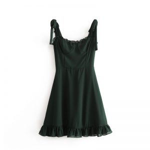 French Niche Retro Solid Color Slim fit Wood Ear Lace Dress