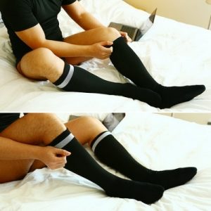 Men’s high top football socks