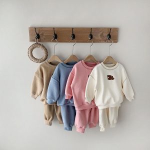 Boys And Girls Embroidered Bear Casual Sweater Set